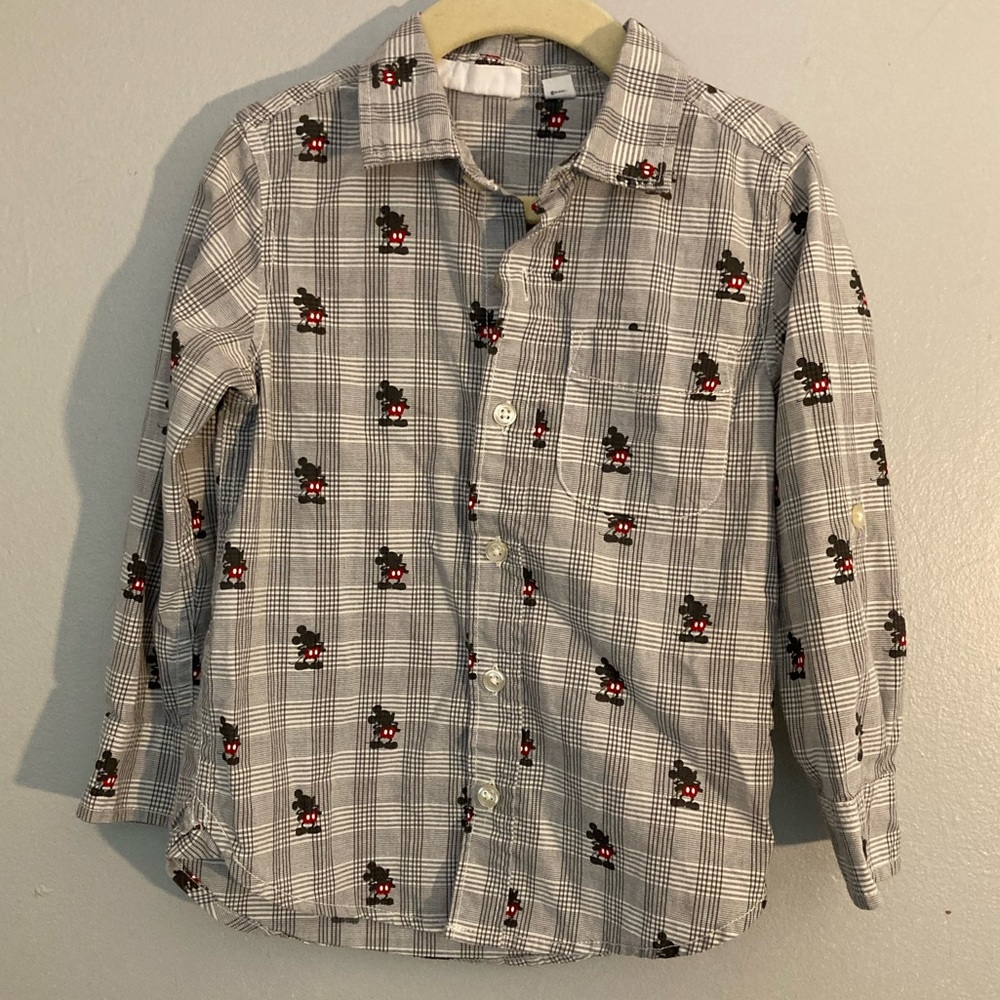 Brand new never worn Disney baby Gay Mickey button down